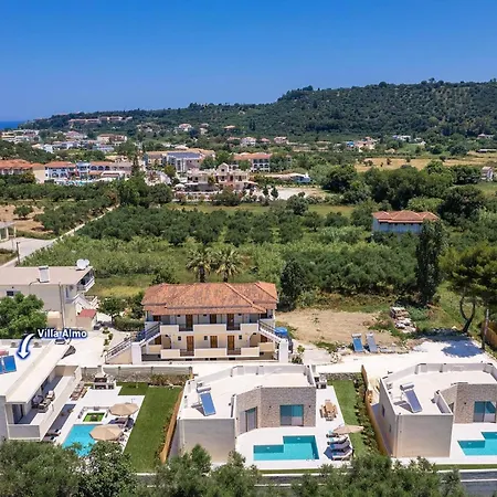 Almo By Villa